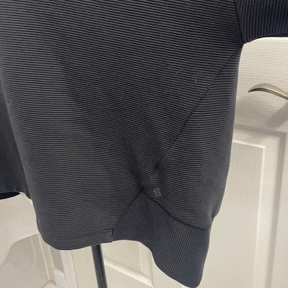 Shambhala Black Funnel Neck Relaxed Fit Active Wear Top Sz L - Picture 4 of 13